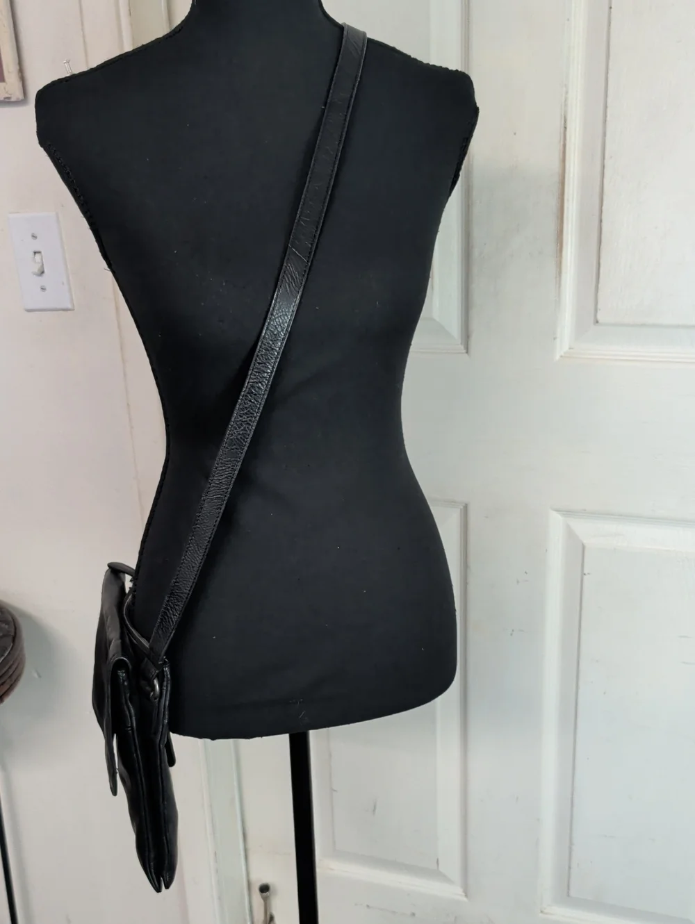 Oak & Tan Handmade Black Leather Crossbody Bag NWT